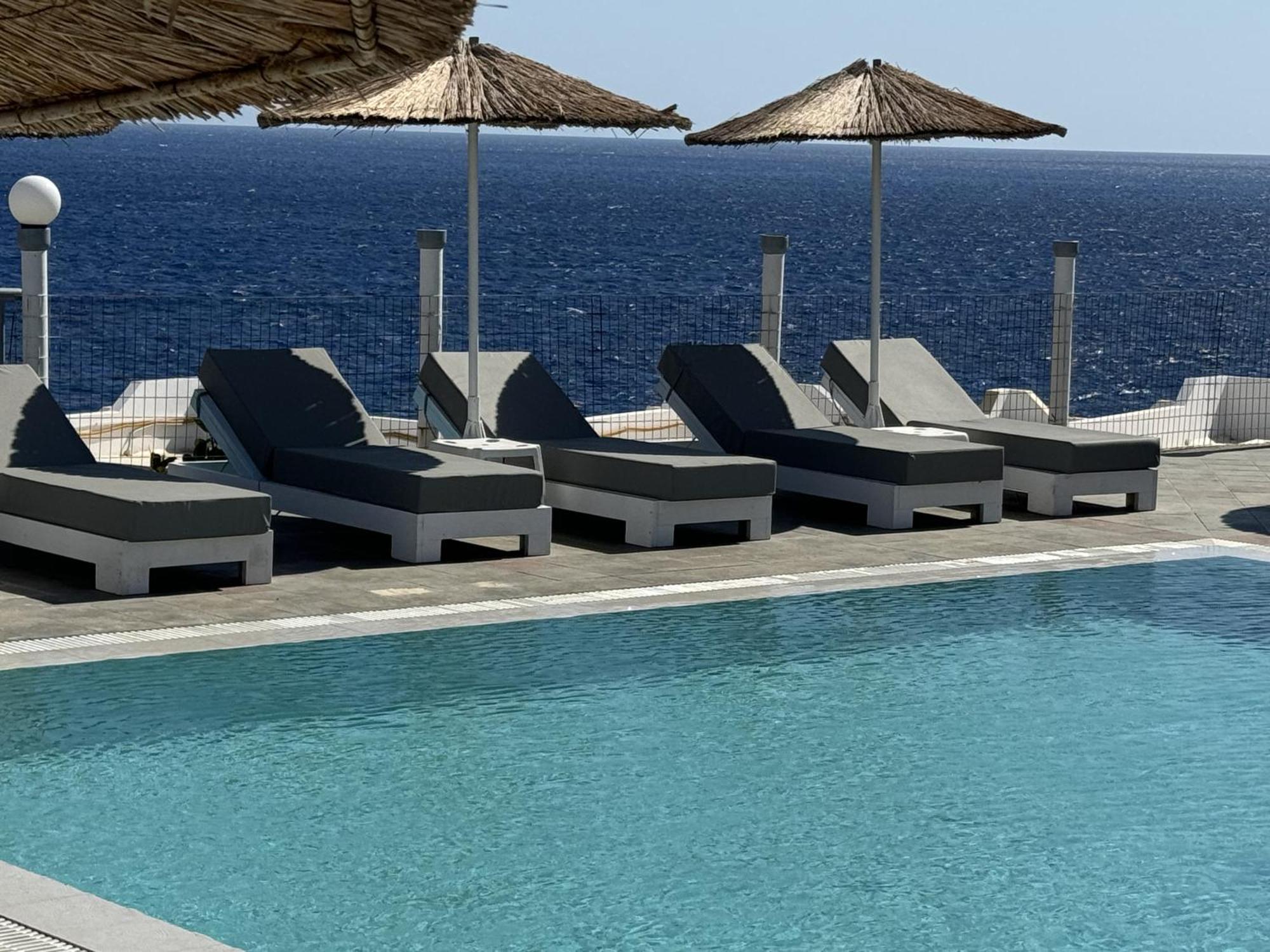 Aparthotel Chc Sound Of The Sea à Karpathos Extérieur photo