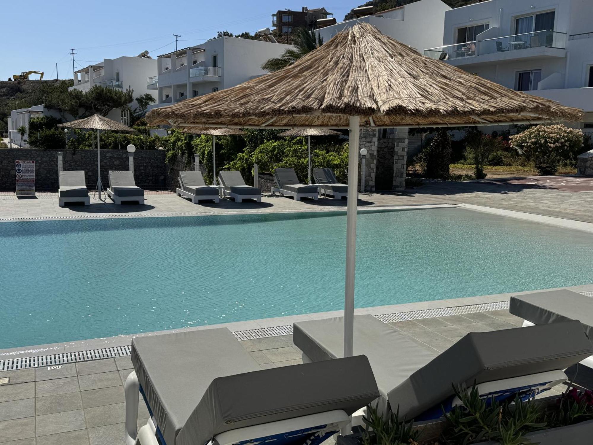 Aparthotel Chc Sound Of The Sea à Karpathos Extérieur photo