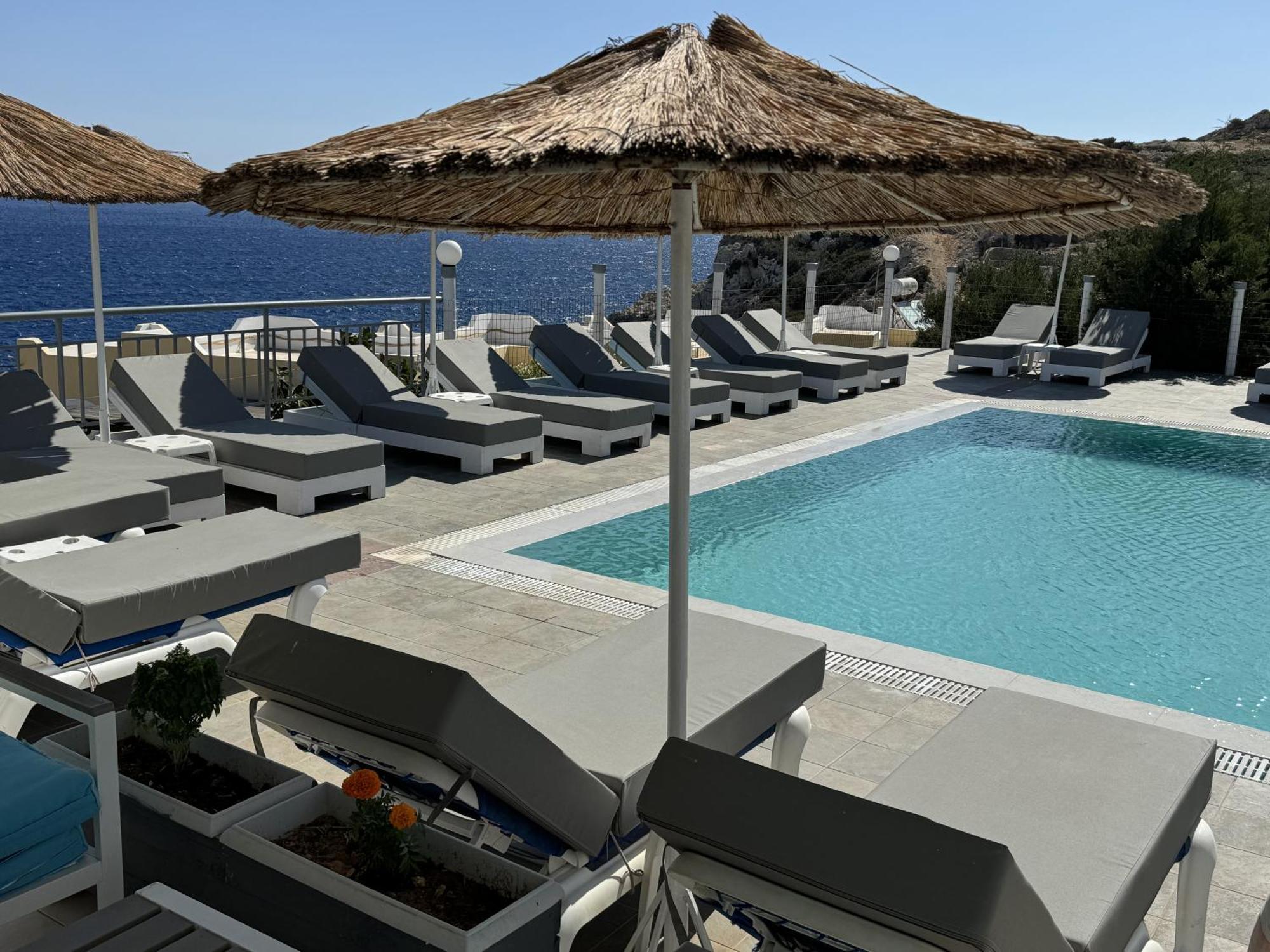 Aparthotel Chc Sound Of The Sea à Karpathos Extérieur photo